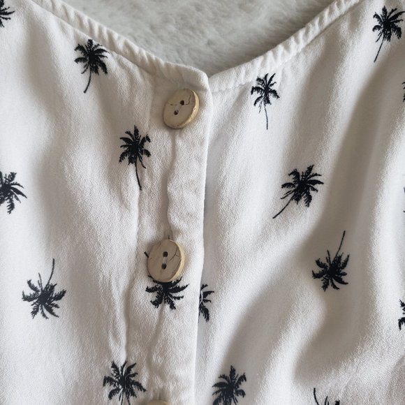 ILLA  ILLA  Front Button Coconut Print Spaghetti Strap White Romper SZ S - Picture 8 of 16